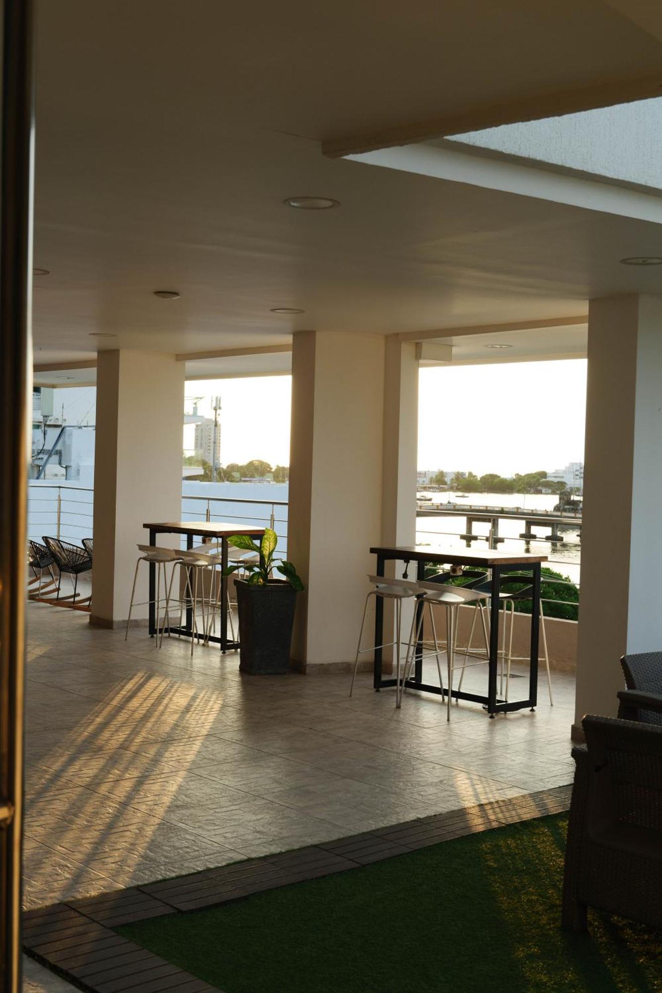 Bahia 79 Apartasuites Cerca Al Centro Cartagena Exterior foto