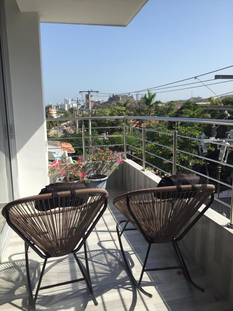 Bahia 79 Apartasuites Cerca Al Centro Cartagena Exterior foto