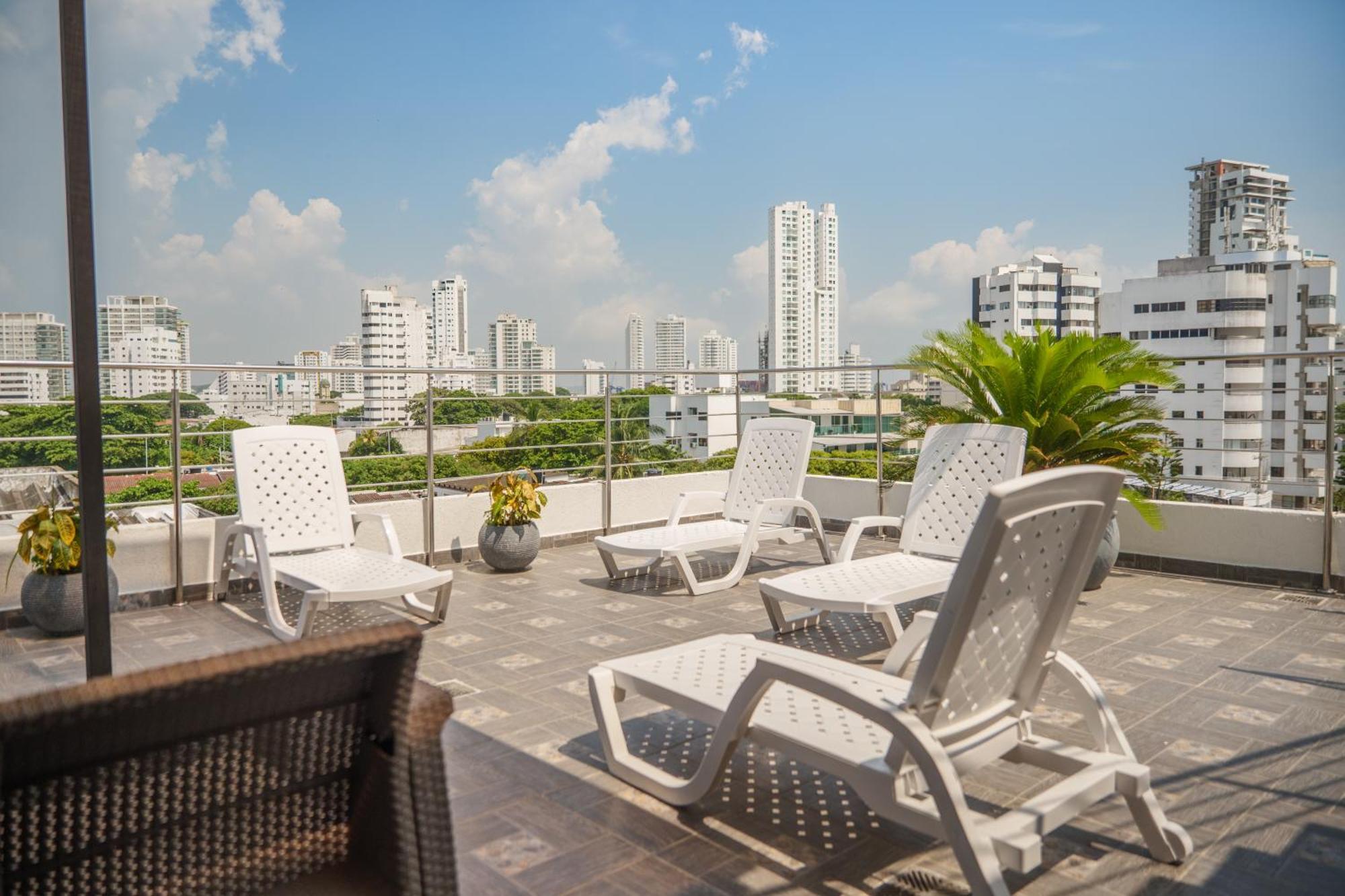 Bahia 79 Apartasuites Cerca Al Centro Cartagena Exterior foto